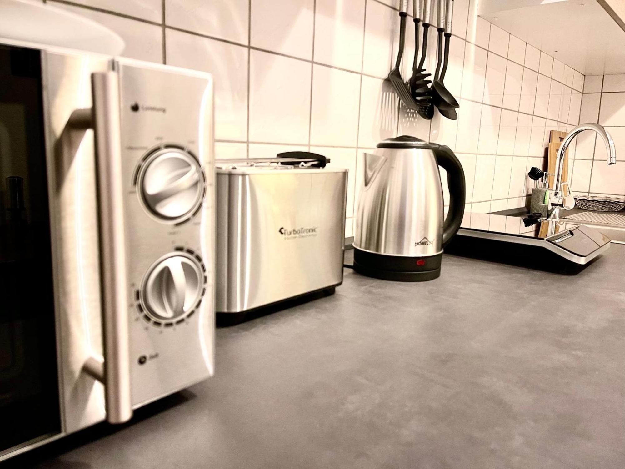 Tunnel Apartment - Nordbahntrasse, Kontaktloser Self-Check-In, Netflix Wuppertal Dış mekan fotoğraf